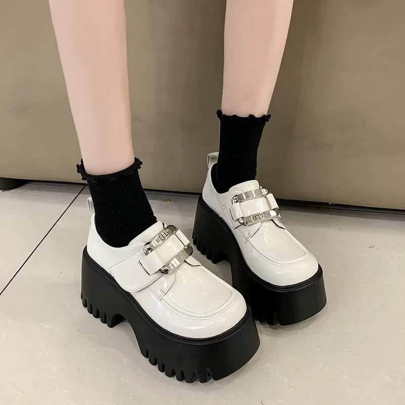 女性用防水レザープラットフォームシューズ,ハイウェッジ,カジ - Women'S Shoes Water Resistant のレビューと価格