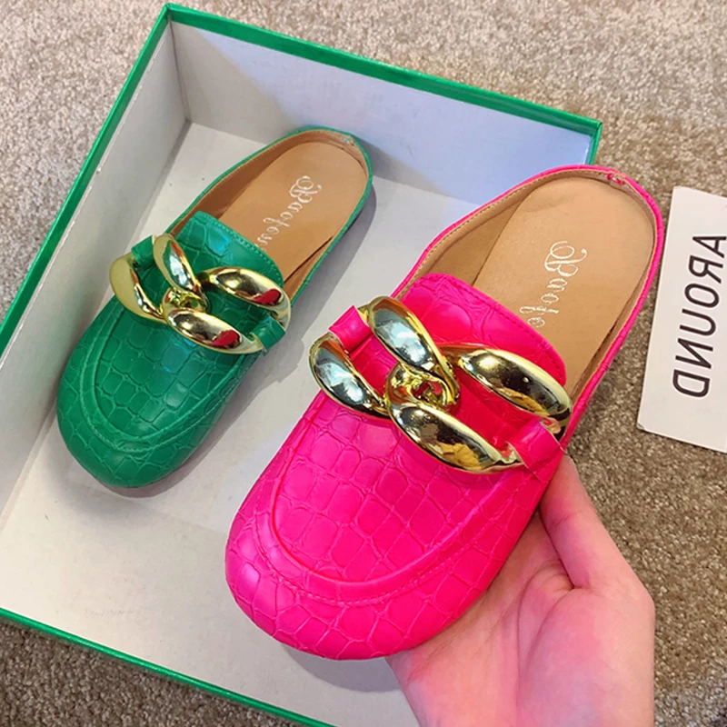 ファッション女性スリッパプラスサイズゴールドチェーン女性サン - Gold Chain Sandal のレビューと価格