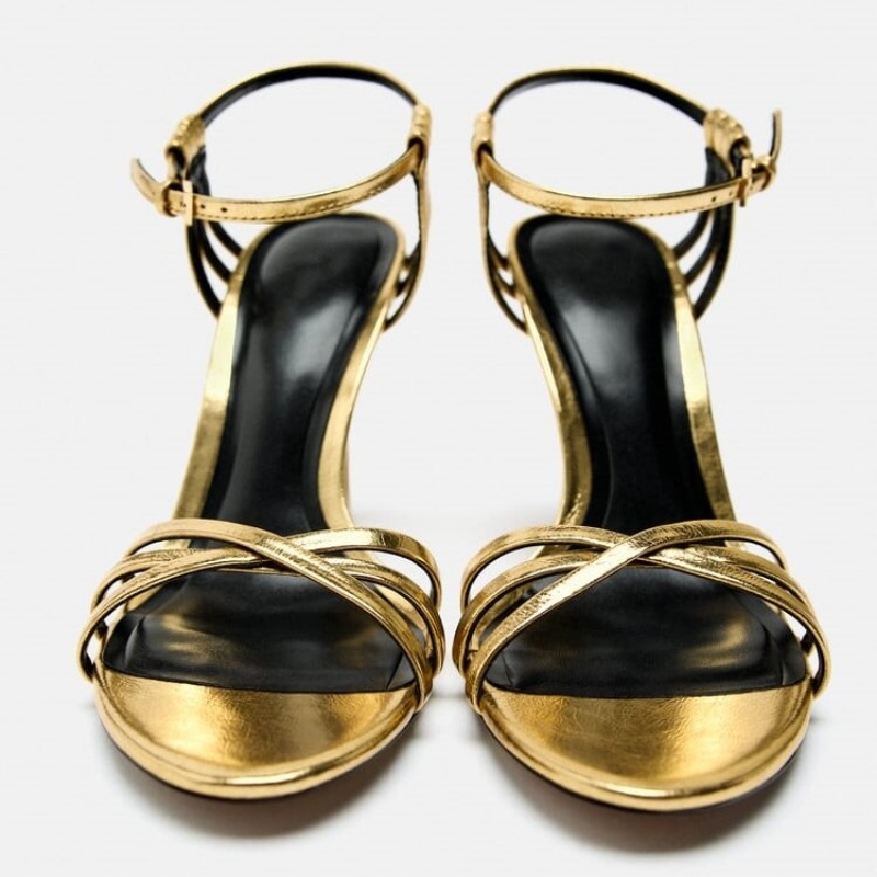 ファッショナブルなミニマリストゴールドシルバー中空ハイヒール - Gold Chain Sandal のレビューと価格