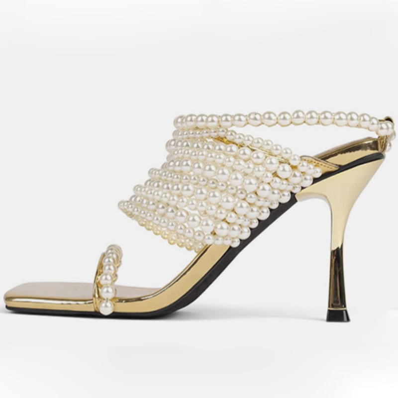 光沢のあるパールチェーンストラップスリングバックスクエアオー - Gold Chain Sandal のレビューと価格